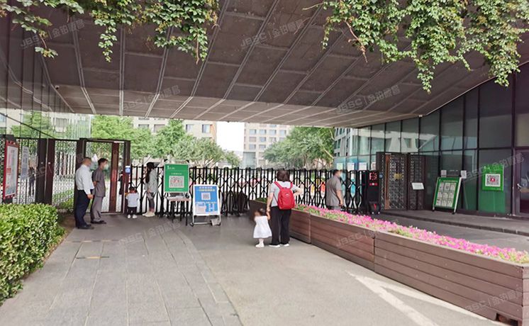 东城区 香河园街1号院北区7号楼9层1001（万国城MOMA）