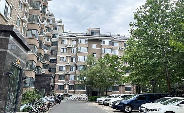 昌平区 天通中苑33号2层6单元201号（天通中苑）