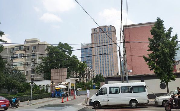 朝阳区 延静里7号楼3层1门132（延静里）