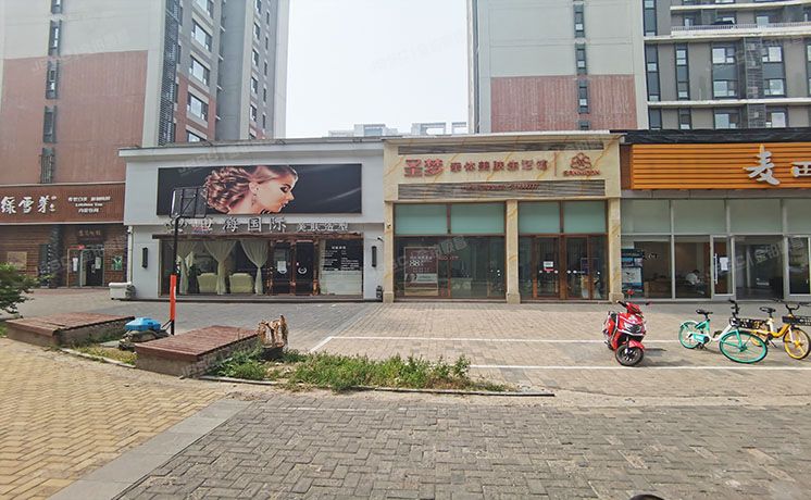 朝阳区 爱这城二期2号楼1层15 商业