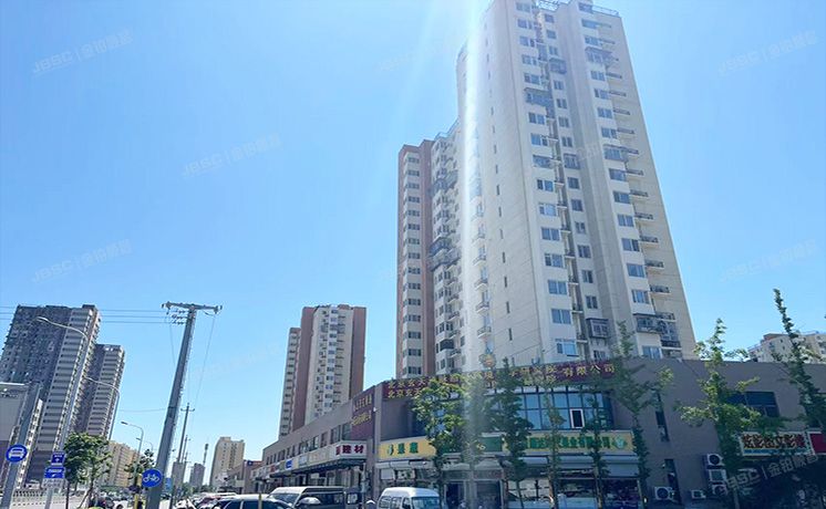 朝阳区 东泽园2号楼1至2层113，114 商业