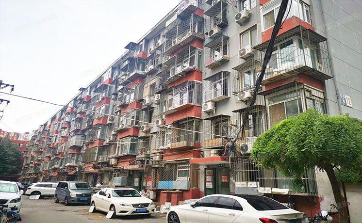 丰台区 石榴园北里12号楼4层7单元402号