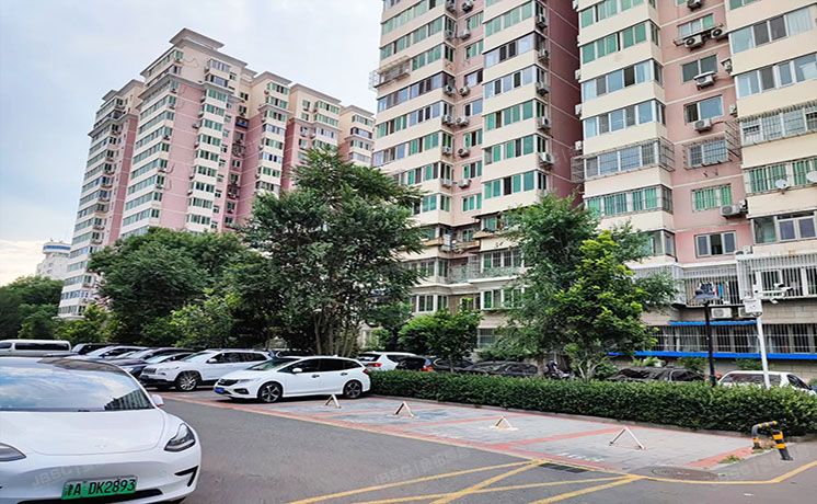 通州区 新华南路34号11号楼7层0704号（红旗小区）