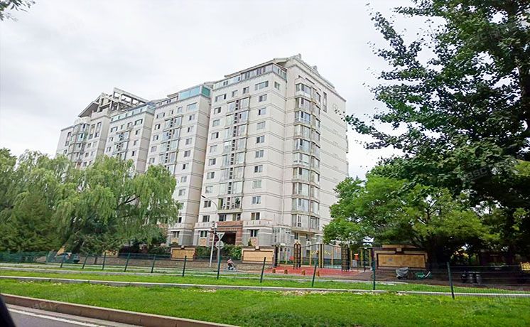 海淀区 万寿寺中海紫金苑3号楼3层1门302（中海紫金苑）