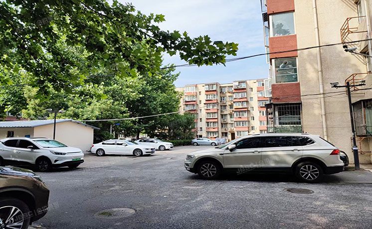 海淀区 西二旗一里三区9号楼4层7单元402（铭科苑）