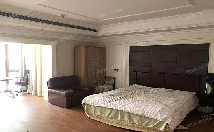 朝阳区 霄云路18号C-9幢-1至2层（京润水上花园）别墅