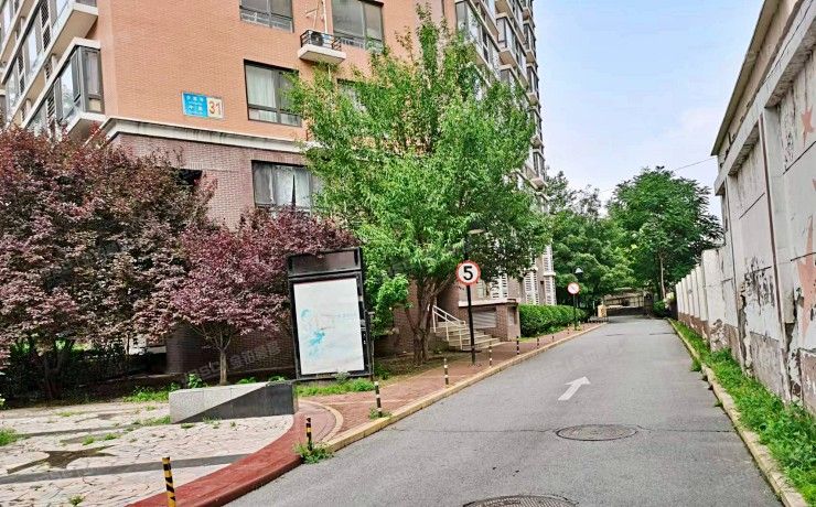 东城区 夕照寺中街31楼5层2座0514号（自由季）办公