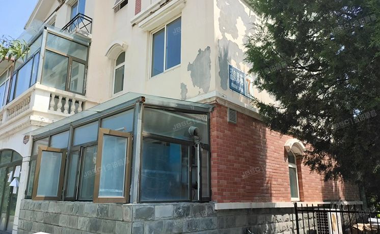 延庆区 温泉馨苑7号楼1至3层102（温泉馨苑）别墅