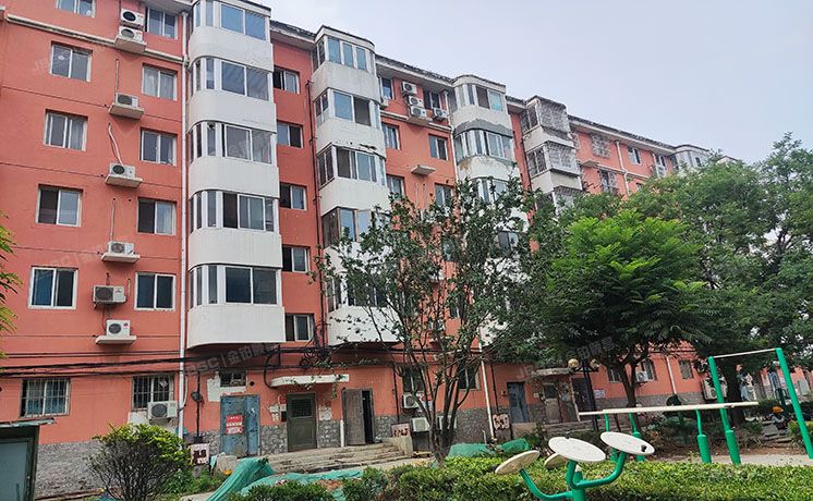 房山区 良乡地区苏庄一里19号商住楼4层3-402（苏庄一里）