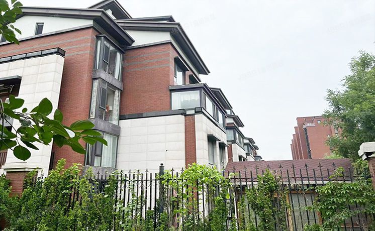 昌平区 景文东路1号院11号楼3至4层2单元301（长滩壹号）