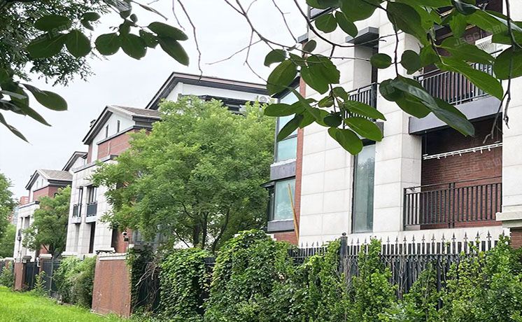 昌平区 景文东路1号院11号楼3至4层2单元301（长滩壹号）