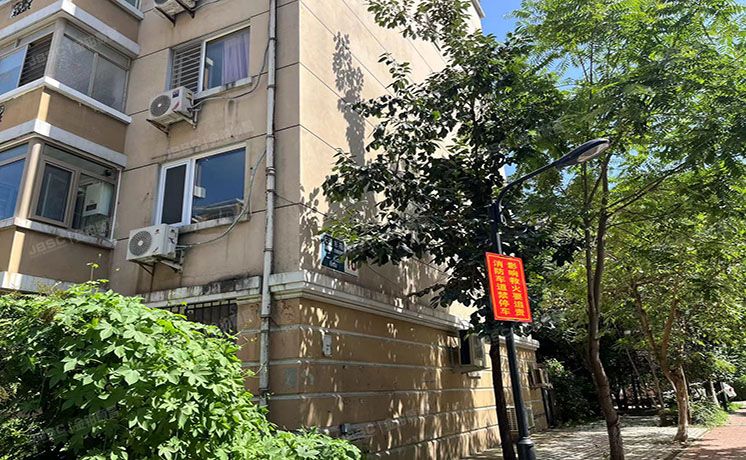 昌平区 天通苑东二区18号楼6至7层6单元1号