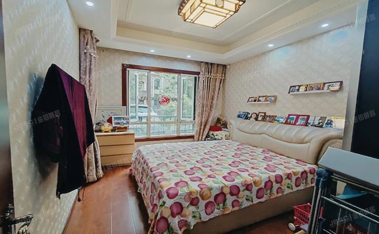 通州区 翠屏南里113号楼1至2层2单元102号（龙湖蔚澜香醍）