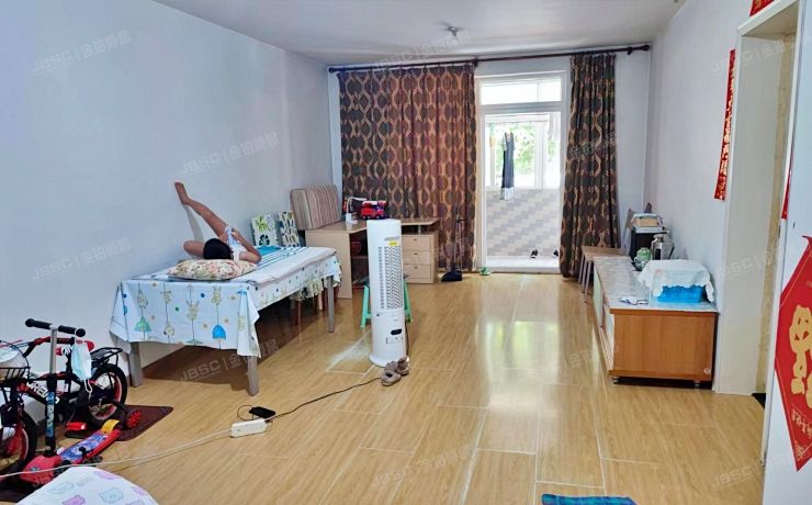 通州区 站前巴黎金侨时代家园353号楼1层112