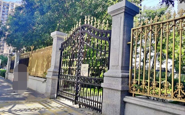 石景山区 中海金石公馆2号楼18层一单元1803