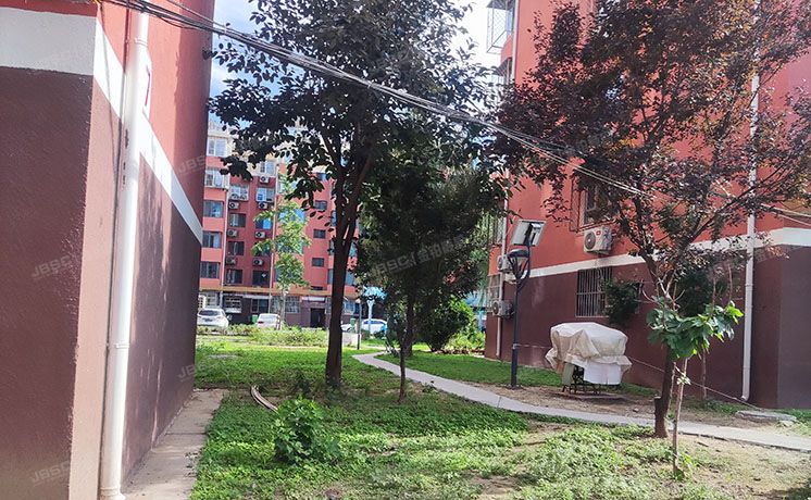 房山区 良乡西潞东里7号楼4层404