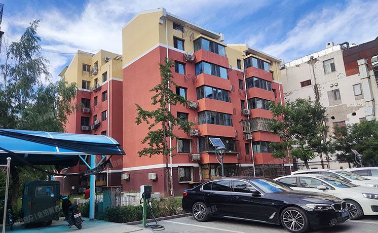 房山区 良乡西潞东里7号楼4层404