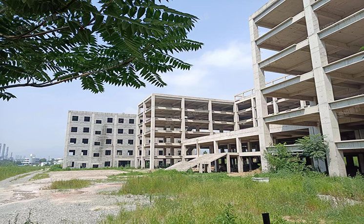 房山区 朱各庄村土地及地上物