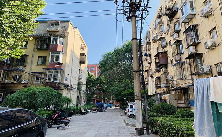 朝阳区 金台里15号楼6单元601号