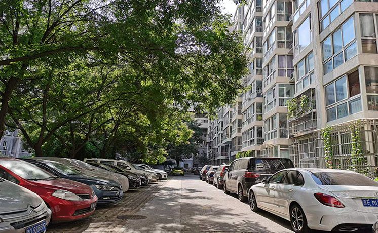 东城区 朝阳门南小街16号楼4层4单元403 按经适房管理