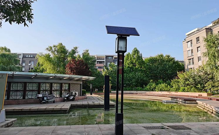 朝阳区 国奥村1号楼1层1单元102（带院子）