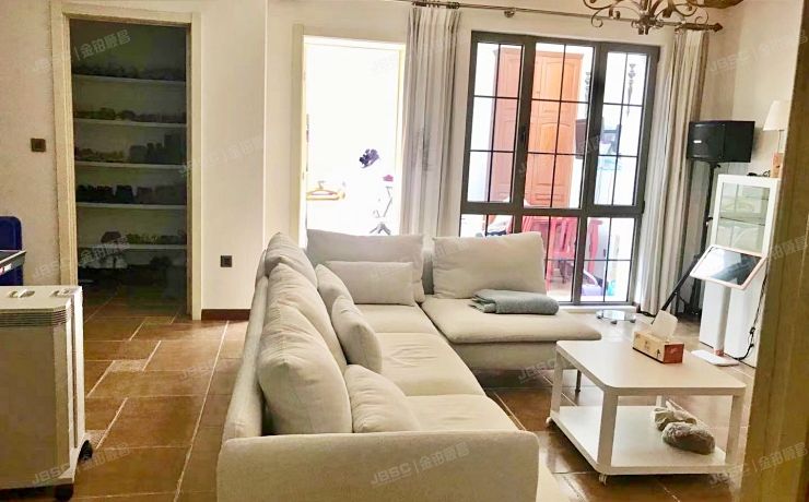 顺义区 天竺新新家园23号楼-1至3层02 别墅