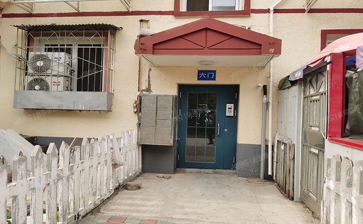 顺义区 裕龙花园二区1号楼6层六单元601号