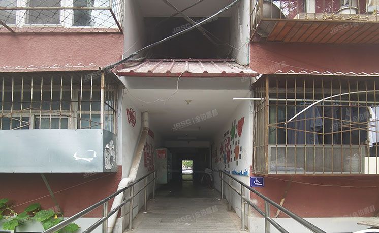 朝阳区 左家庄东里1号楼20层2004