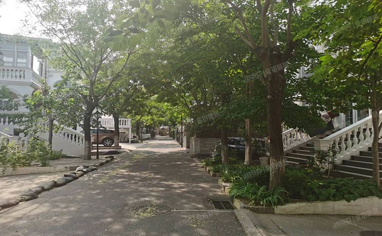 昌平区 北七家镇水韵风情庄园一区11号楼-1至3层11-3号（威尼斯花园）别墅