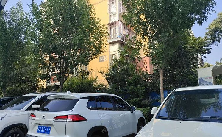 顺义区 清岚花园回民营一区5号楼3层4单元302