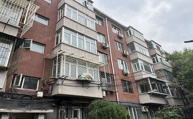 朝阳区 十里堡北里31号楼2层2门201