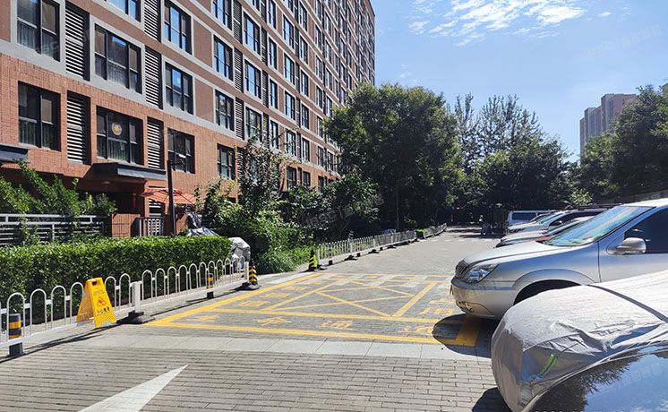 房山区 怡和路3号院5号楼2单元101室（长阳半岛东区）