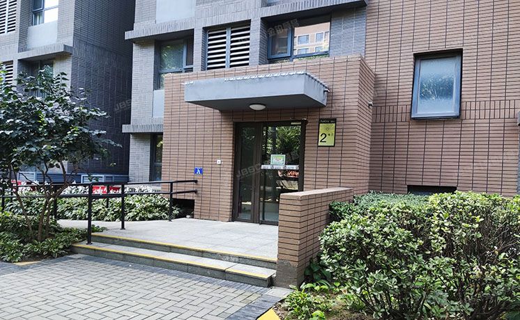 房山区 怡和路3号院5号楼2单元101室（长阳半岛东区）