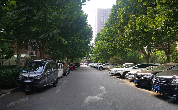 丰台区 方庄南路18号院8号楼4层405  按经适房管理