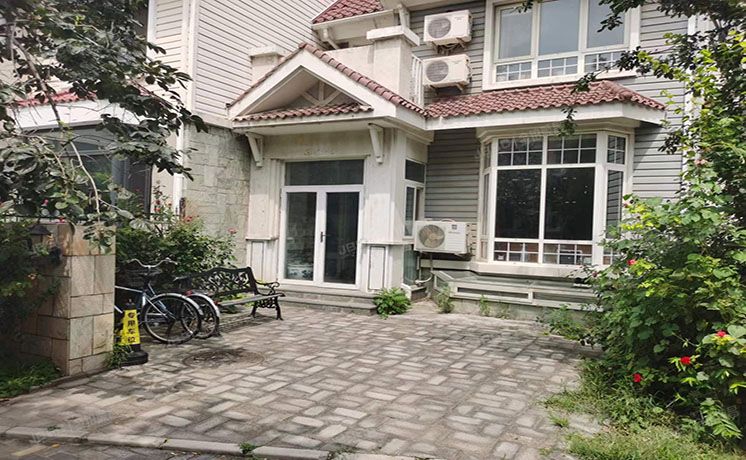 通州区 世爵源墅211号楼-1至3层02 别墅