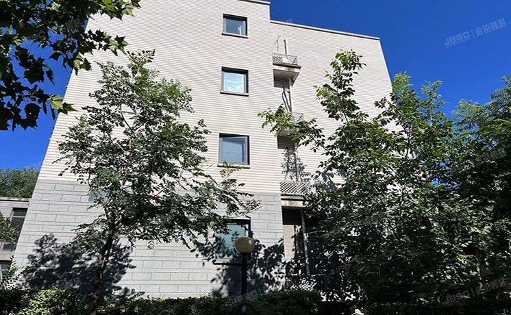 昌平区 果岭小镇二区27号楼4层4单元402号