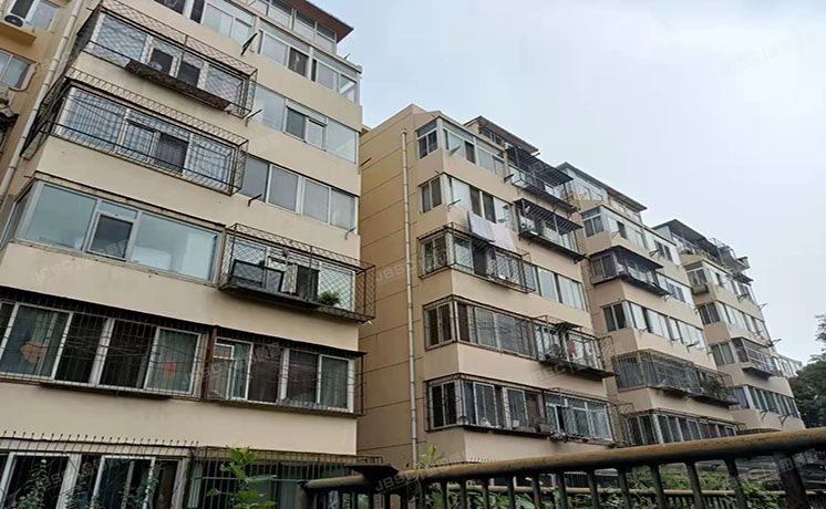 大兴区 旧宫镇红星北里甲3号楼1层6-101  房改房