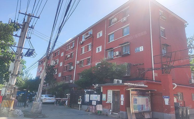 丰台区 五里店小区2号楼4层3门41号