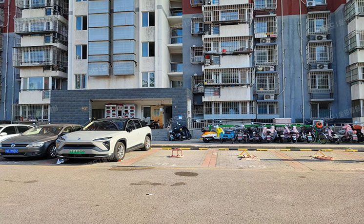 通州区 怡然世家272号楼12层2单元1205号  一类经适房