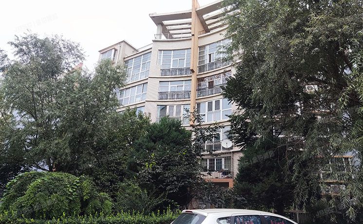 房山区 伟业嘉园西里8号楼6层 3-601，6层3-601跃层