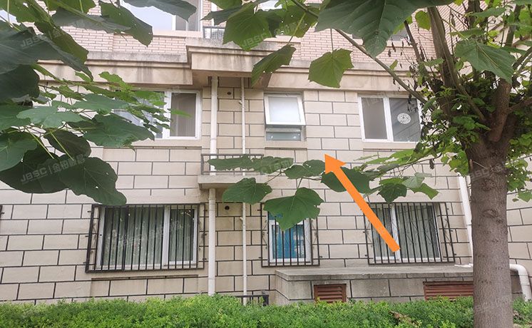 房山区 明峻嘉园32号楼2层1单元202