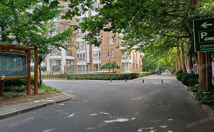 海淀区 汤泉逸墅1号楼3层1单元301