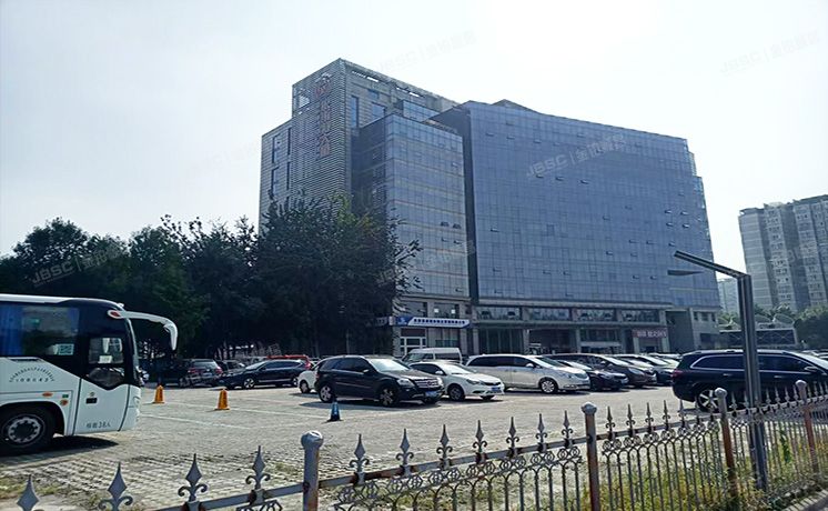 海淀区 依斯特大厦101套+部分国有土地使用权 综合