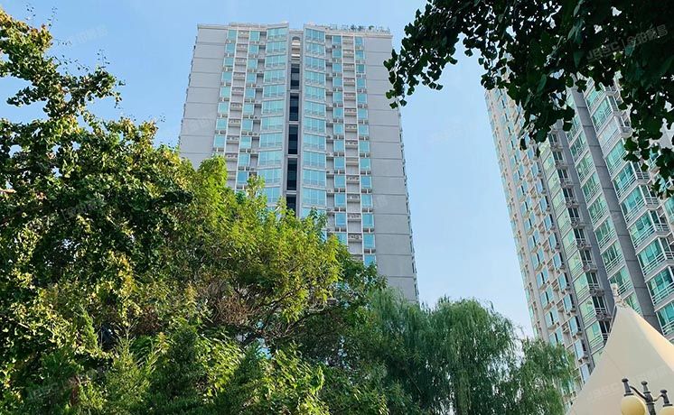 东城区 阳光都市1号楼24层2403