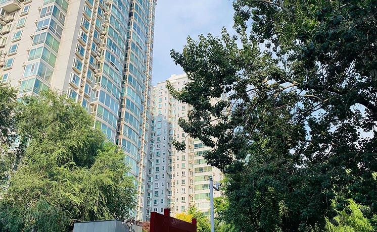 东城区 阳光都市1号楼24层2403