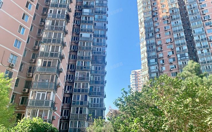 丰台区 兆丰园三区10号楼6层606号