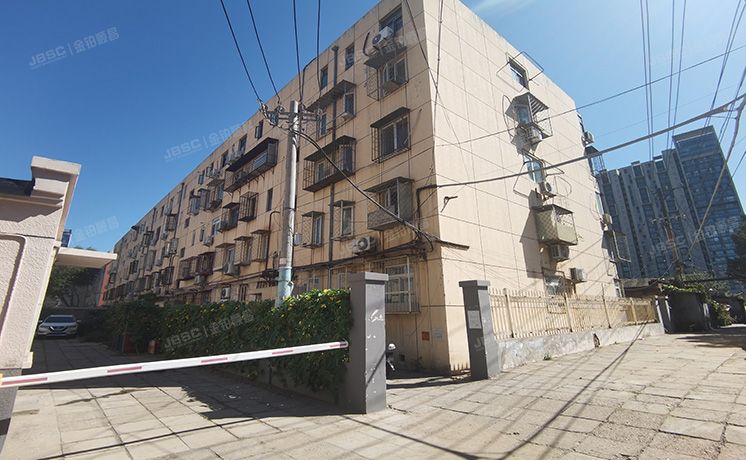 朝阳区 酒仙桥村6号楼4层5单元402号