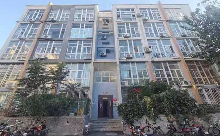 房山区 良乡镇伟业嘉园西里18号楼一单元409号