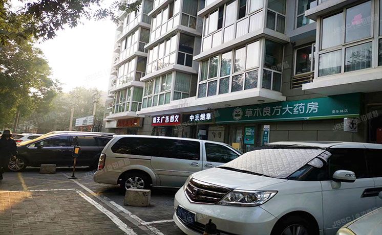 东城区 天天家园6号楼1层101号、102号  商业