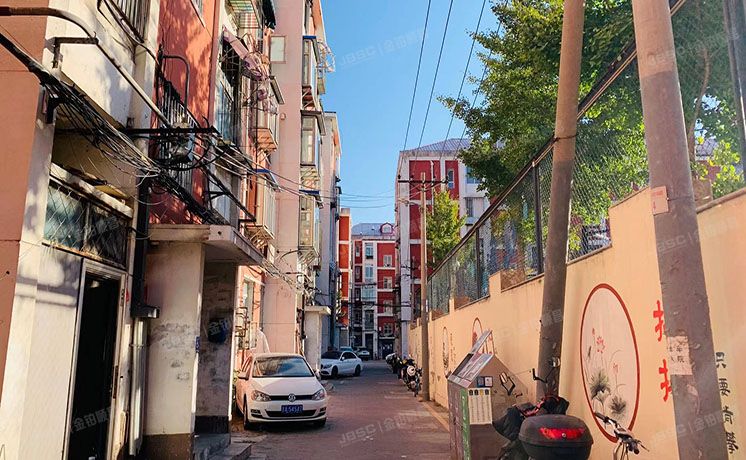 朝阳区 工体东路小区3号楼2层1单元5、6